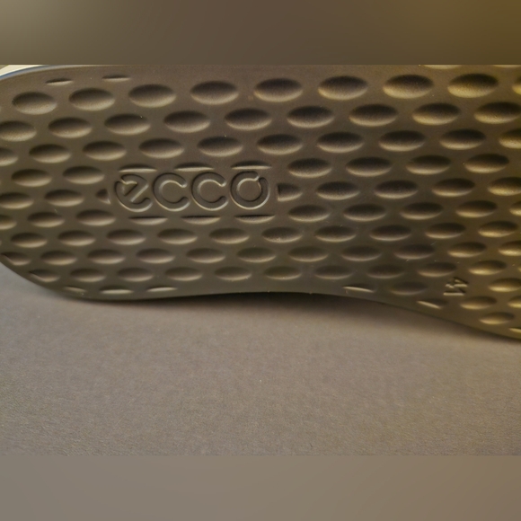 NIB ECCO Soft 8 Black Leather Loafer Sneaker Velcro Closure Women's 41 10 - Picture 12 of 16